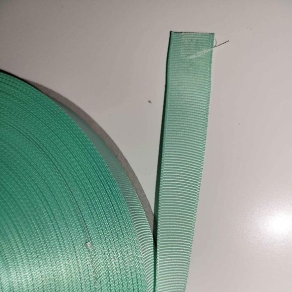 Grosgrain 5/8" Ribbon 100% Polyester 100 yards per roll - Picture 1 of 2